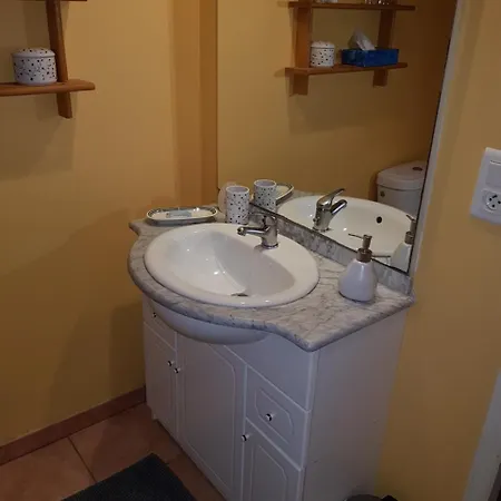 فندق مبيت وإفطار Golf De Teynac 3*