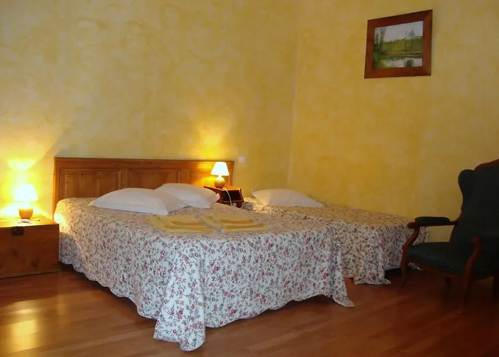 Golf De Teynac Bed & Breakfast Beychac-et-Caillau