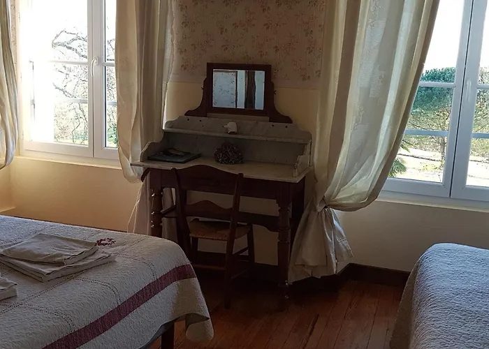 Golf De Teynac Bed & Breakfast Beychac-et-Caillau